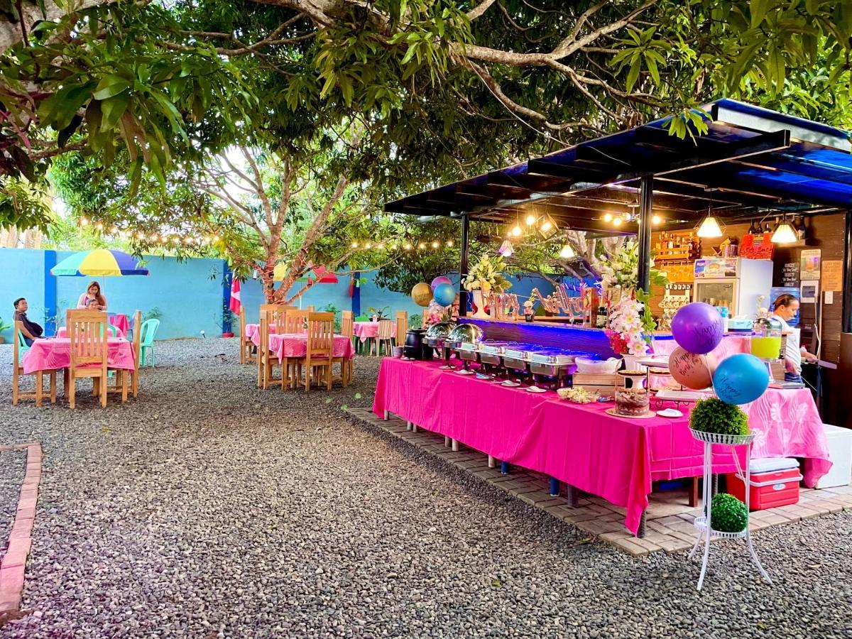 Blue Summer Suites & Restaurant Bingag Bagian luar foto