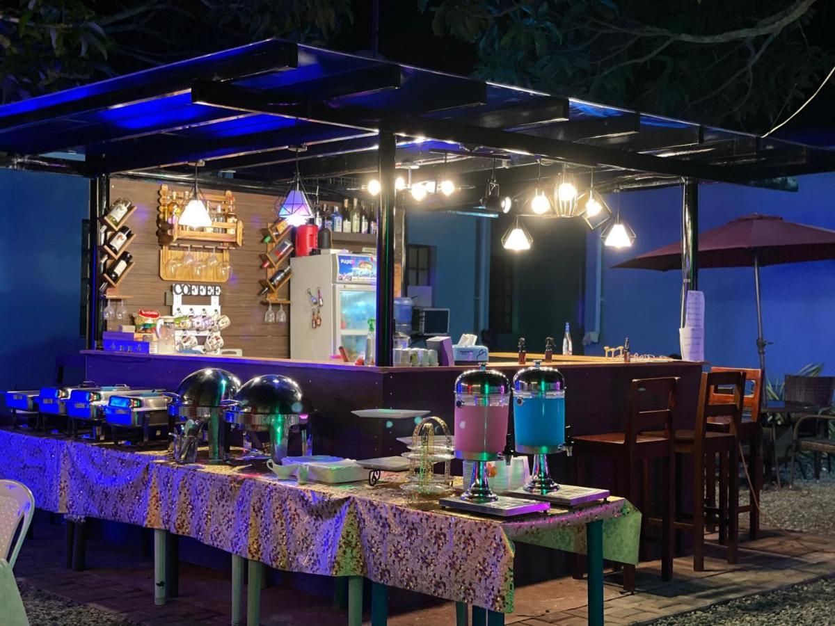 Blue Summer Suites & Restaurant Bingag Bagian luar foto